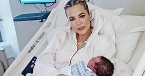Khloé Kardashian muestra a su segundo bebé con Tristan Thompson
