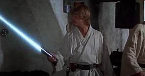 STAR WARS Ep.4 Una nuova speranza(1977)|Luke Skywalker riceve la spada laser da Obi Wan Kenobi[ITA]
