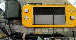 Nintendo switch lite amarilla