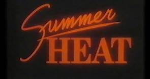 En el calor del verano (Trailer en castellano)