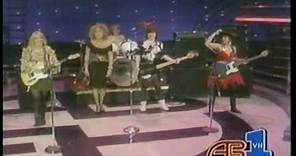 Go-Go's - Our Lips Are Sealed + We Got The Beat (American Bandstand 1982)