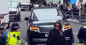Il principe Harry arriva in tribunale a Londra