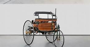 The first motor car in history - M....w...n !