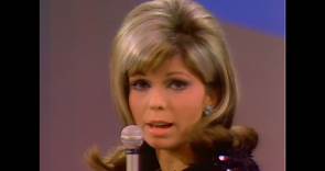 Nancy Sinatra - These Boots Are Made For Walking (Live On The Ed Sullivan Show, February 27, 1966)