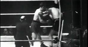 Gus Lesnevich TKO 10 Freddie Mills I