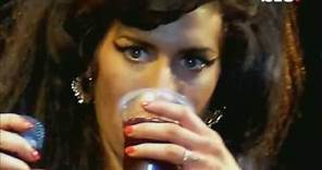 Amy Winehouse Biografia-(Documental en español)parte2de-2