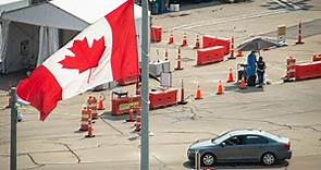 What should Canadians know before travelling to the U.S.?