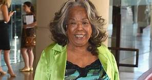 'Touched By An Angel' Actress Della Reese Has Died at 86