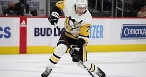Penguins agree to four-year contract extension with Evgeni Malkin