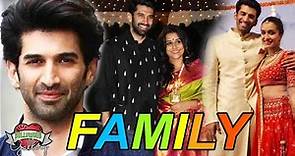 Aditya Roy Kapur Family With Parents, Brother, Girlfriend & Friend