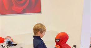 Il compleanno di Edoardo in compagnia di Spiderman e della nostra animazione scatenata per i compleanni dei maschietti “grandi”!Giochi di movimento, sfide e squadre per un pomeriggio da veri supereroi festeggiando i 7 anni di questo campione Edoardo che si è allenato come un vero Avenger insieme al suo supereroe preferito!Grazie per averci scelto!Per info 3409590633 ☎️...#superheroes #avengers #avenger #partykids #animazionebambini #supereroi #mascotte #allenamento | Professional Princess Party 