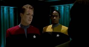 Watch Star Trek: Voyager Season 3 Episode 25: Star Trek: Voyager - Worst Case Scenario – Full show on Paramount Plus