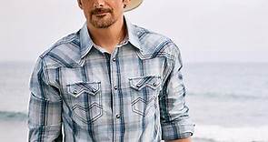 Brad Paisley Concert & Tour History (Updated for 2024) | Concert Archives