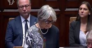 Funerali Napolitano, la commozione di Anna Finocchiaro alla Camera