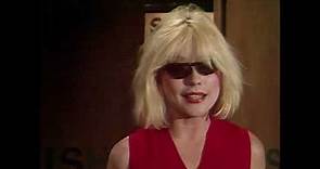 The Muppet Show - 509: Debbie Harry - Cold Open (1981)