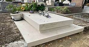 Tombe de Jean POIRET et Caroline CELLIER, cimetière du Montparnasse, Paris