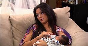 Watch Snooki & Jwoww Season 2 Episode 7: Snooki & JWoww - Turning Over a New League – Full show on Paramount Plus