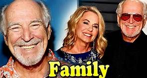 Jimmy Buffett Family With Daughter,Son and Wife Jane Slagsvol 2023