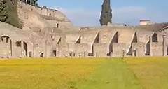 Pompei. Quadriportico dei Teatri | Pompeii - Parco Archeologico