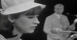 1965 • Astrud Gilberto • The girl from Ipanema