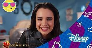 Los Descendientes : Sofía Carson es Evie | Disney Channel Oficial