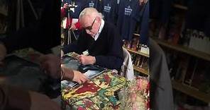 Stan Lee autograph signing at Amazing Fantasy in San Francisco on 9.15.17 -part 2