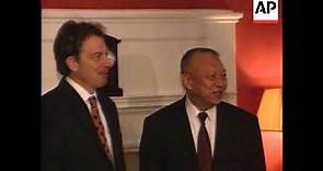 UK - Tung Chee hwa meets Blair