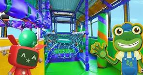 Party Bus For Children | Double Decker Indoor Playground | Gecko's Real Vehicles