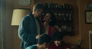 Netflix's racy 'Obsession' trailer teases a father having an affair