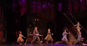 ANNIE on Broadway: You're Never Fully Dressed Without a Smile