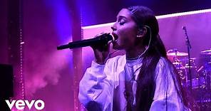 Ariana Grande - Sweetener (Live at Sweetener Sessions)