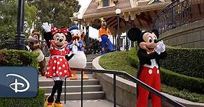 Disney Cast Members Honored For 50 & 55 Years Of Service | Disneyland Resort