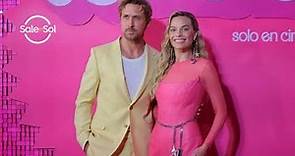 ¡Margot Robbie y Ryan Gosling HABLARON ESPAÑOL y bailaron con mariachi en la premiere de Barbie!