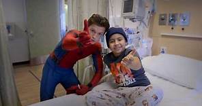 Tom Holland, Spider-Man: Homecoming, Visits Kids at Children's Hospital Los Angeles