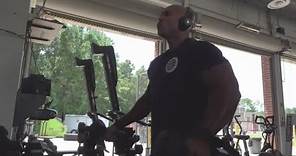 Navy veteran, husband, firefighter Caleb Walker making pro bodybuilding debut