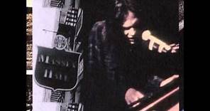 Neil Young Live At Massey Hall 1971: On The Way Home