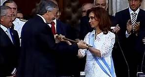 AV-5341 [Cadena nacional: primera asunción presidencial de Cristina Fernández de Kirchner] (p. II)