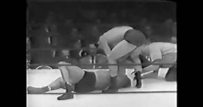 Pat O'Connor vs Bob Orton Sr 1/6/1953 professional wrestling 1950's Chicago