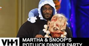 Snoop Dogg & Martha Stewart Have A 'Wrap' Battle | Martha & Snoop's Potluck Dinner Party