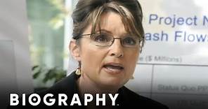Sarah Palin - U.S. Governor | Mini Bio | BIO