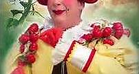 Christopher Biggins to star in The Orchard Theatre panto!