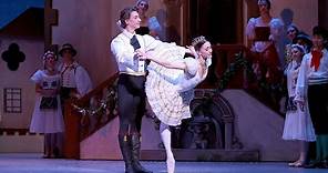 Coppélia Act III pas de deux (Marianela Nuñez, Vadim Muntagirov; The Royal Ballet)