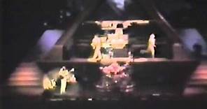 ASIA - Heat of the Moment (Live 1983 with John Wetton)