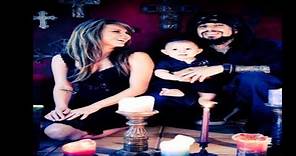 KoЯn bassist, Reginald "Fieldy" Arvizu's Wife has a child with another mans baby!