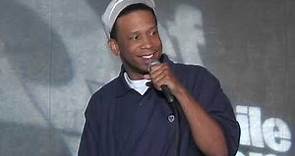 2 Different Types Of Stutterers: Jay Phillips (The Neighborhood) Full Stand Up 2005 | ComedyCulture