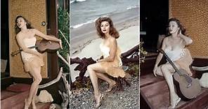 40 Glamorous Photos of Elaine Stewart in the 1950s