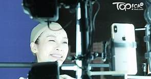【女神Ali】李佳芯再演人工智能人　主持清談節目《夢中．情．人》解夢 - 香港經濟日報 - TOPick - 娛樂