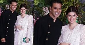 Akshay Kumar With His Wife Twinkle Khanna At Sonam Kapoor's GRAND Wedding Reception
