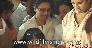 Kajol bids goodbye to her father and director Shomu Mukherjee