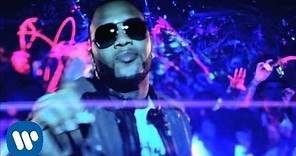 Flo Rida - Who Dat Girl ft. Akon [Official Video]
